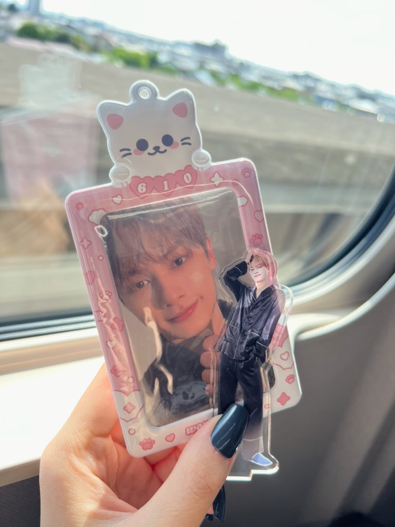 jun_pi_610's tweet photo. あと5分😌💓

#SEVENTEEN 
#CARATと一緒に見上げるHANABI https://t.co/4ChTxhPXyU
