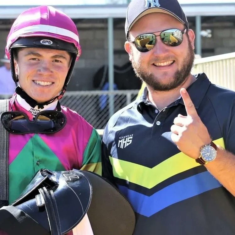 MHSTeamwear's tweet photo. Winners are Grinners 🐎 https://t.co/oK3fLKUT8z
