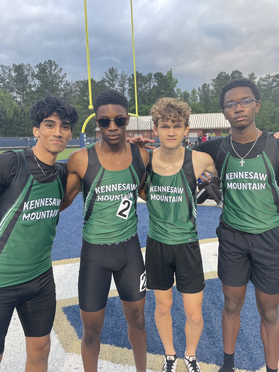 And the boys finish strong! Qualifying for the State Championship in the 4x400! Azib, Favor, Andrew, &amp; Ryan!