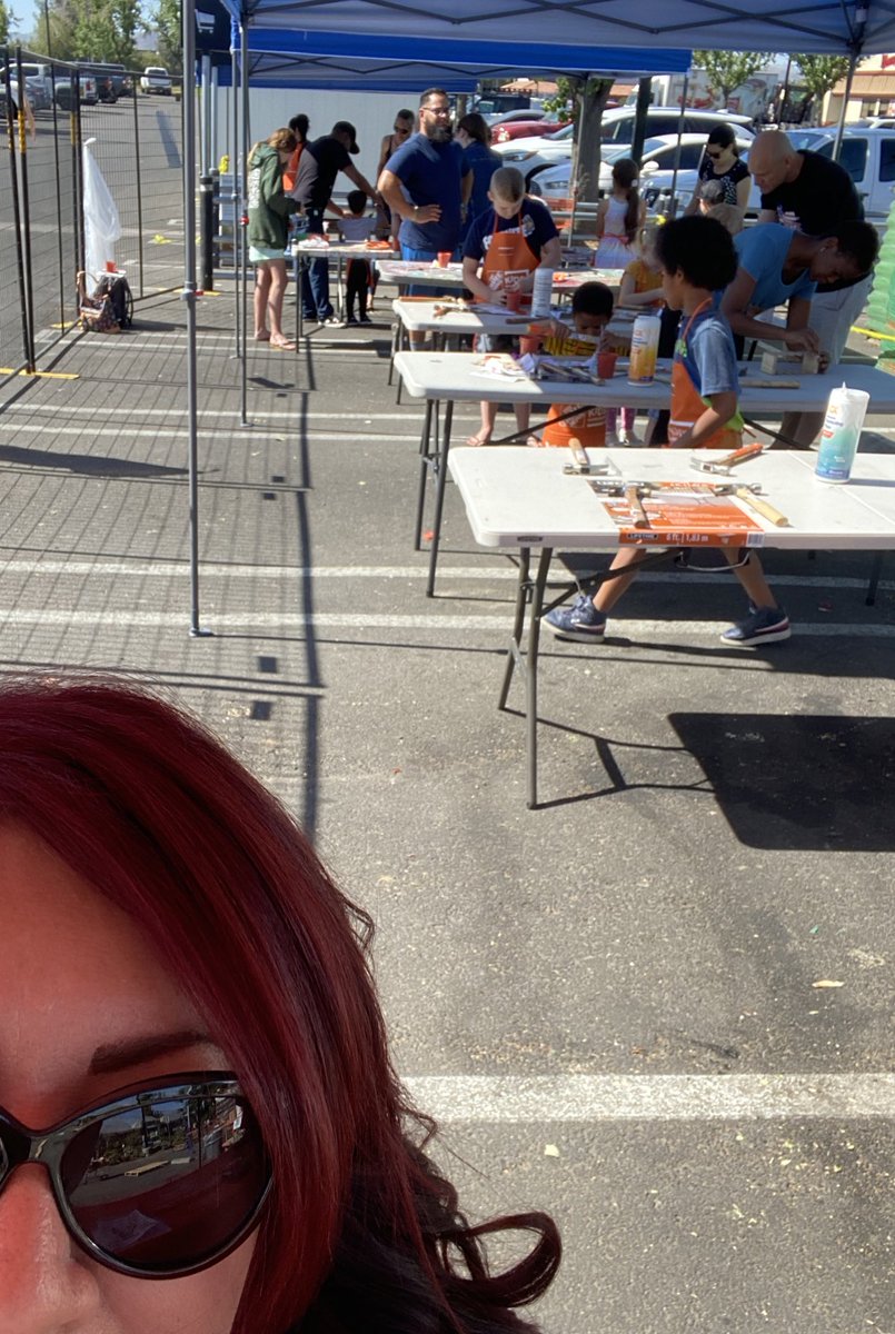 LucindaSweetBee's tweet photo. First kids workshop in 2 years! What an awesome turnout!!! Thanks to our team that set up and ran the workshop. It’s a lot of work but so worth it! @GabrielBruns8 @sarayhurtadoTHD @hemet_6637 https://t.co/tDBfqdtoBg