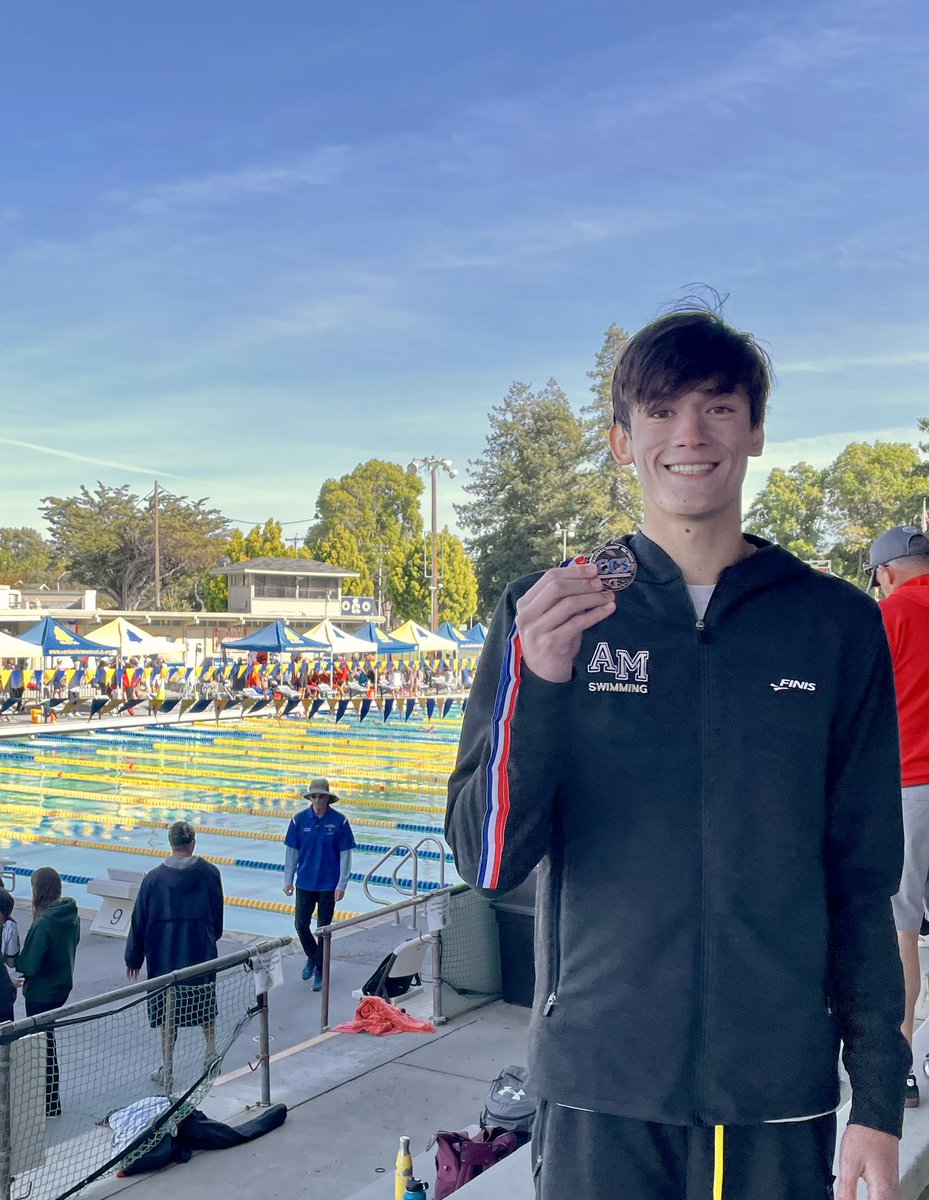 AMHSAquatics's tweet photo. Congratulations to Robby for placing 3rd in the 200 Free with a time of 1:40.70 at CCS. He also placed 6th in the 100 Back with a time of 51.76. 

He moves on to the CIF State meet next weekend! https://t.co/TS3Eg9OKS4
