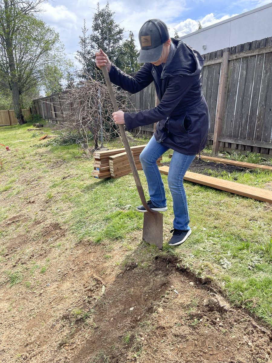 VoteForAshley1's tweet photo. Creating a safe community takes more than just giving someone a place to stay for the night. Enrichment, beauty, learning, connection, and laughter are also a part of the equation. Thank you Next Chapter for creating a beautiful space for children and moms to thrive. https://t.co/rcKoJUqlAV