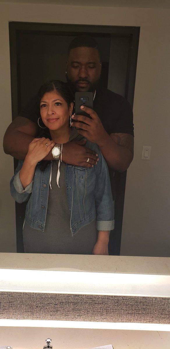 JHollins's tweet photo. Told her I just wanted a quiet and relaxing birthday weekend! So she brought me somewhere quiet and relaxing. β€β€ #birthdayweekend #TaurusSeason β #Gang #year47 https://t.co/euyPIBikvB