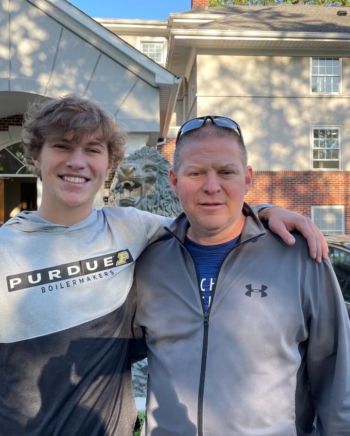 boydcommander's tweet photo. I think everyone knows how I feel about West Lafayette but I can tolerate Harry’s on a Saturday afternoon. Will miss having son #1 around this summer. Safe travels.#Austin https://t.co/V1sw643bJB