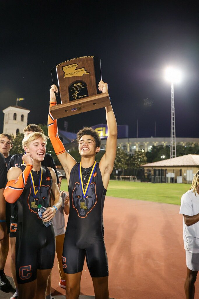 CHS_BR's tweet photo. CHS TRACK AND FIELD BEARS ARE 2022 LHSAA 5A STATE CHAMPS!! The team scored a total of 90 points and several of our Bears captured individual champion titles along the way! Congrats to our amazing athletes and coaches!

Full list of results: https://t.co/F9bAp2Dv9d https://t.co/JFw00pNy2j