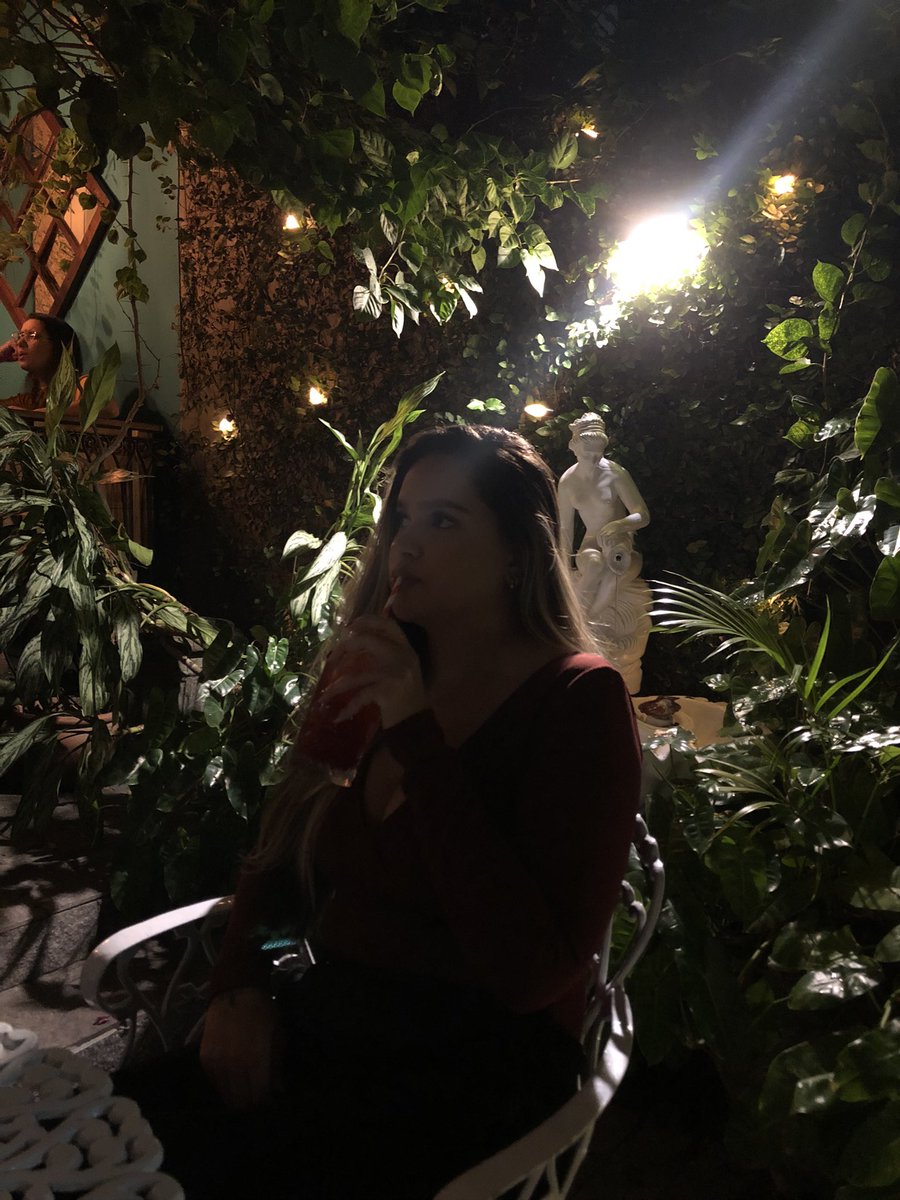 VinneRocks's tweet photo. @VitoriaDaantas @Lucas_Gameiro #ExplorerBar https://t.co/0f0treVEYu