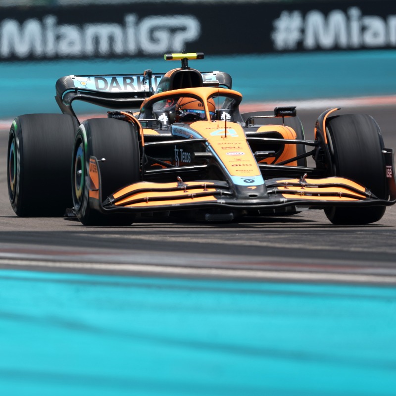 McLarenF1's tweet photo. A mixed day on track, but get the thoughts of the team on today's qualifying action. 👇

#MiamiGP 🇺🇸