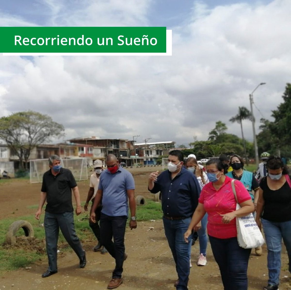 RoyAlejandroB's tweet image. En el 2020 bajo el liderazgo de @ViviendaCali visualizamos el proyecto de renovación que mejoraría la calidad de #Vida de los habitantes del oriente.
#Hoy ponemos la primera piedra de los próximos 47.000m2 del “Bulevar del Oriente” un espacio de vida para todos los #Caleños.
