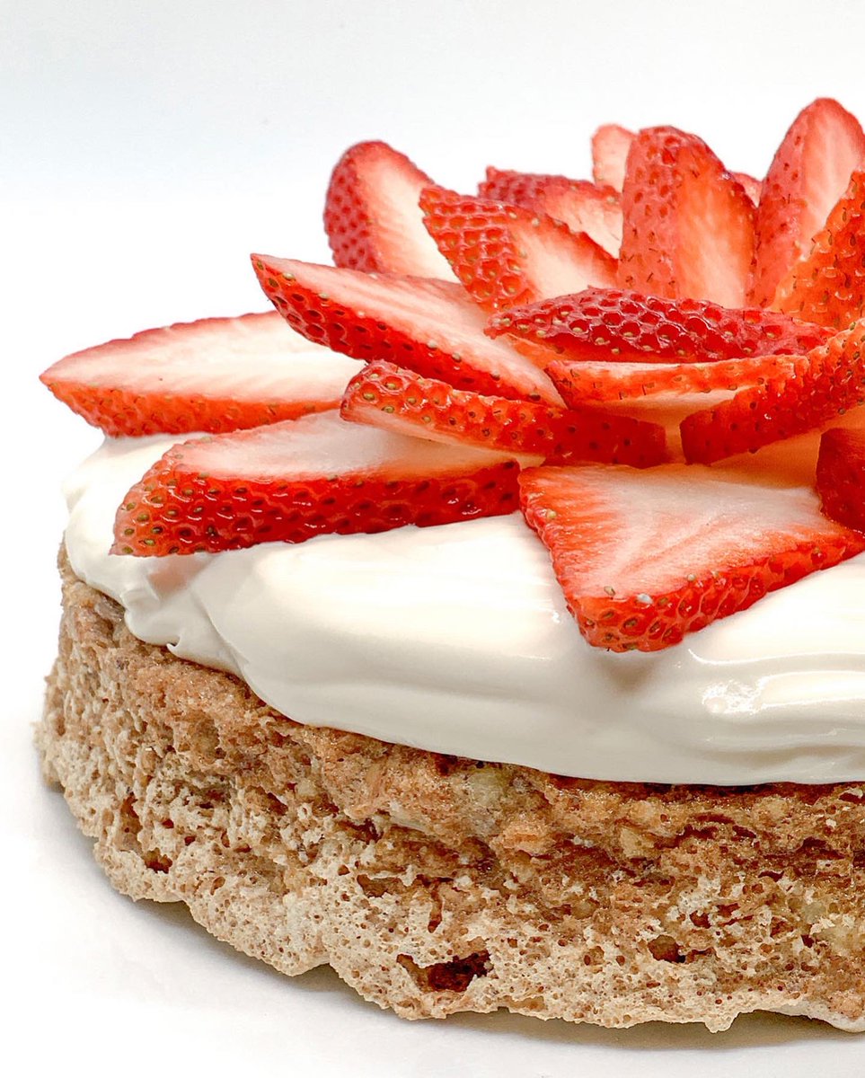 stahmanns's tweet photo. Mother’s Day is TOMORROW and we know exactly how we’re going to treat our moms…. With delicious pecan goods.  

Click the link for recipes: https://t.co/9ogdfQy5c4 https://t.co/MotWGViMeS