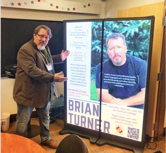 LpcVeterans's tweet photo. Great event!  Thank you Brian Turner for reading excerpts from your books, sharing stories of your deployment, and your life. An honor!  Thank you to Ron Payne, LPC alumnus and Army veteran, for presenting our Veterans First Program Challenge Coin to Brian! https://t.co/KOHHcFbd8z