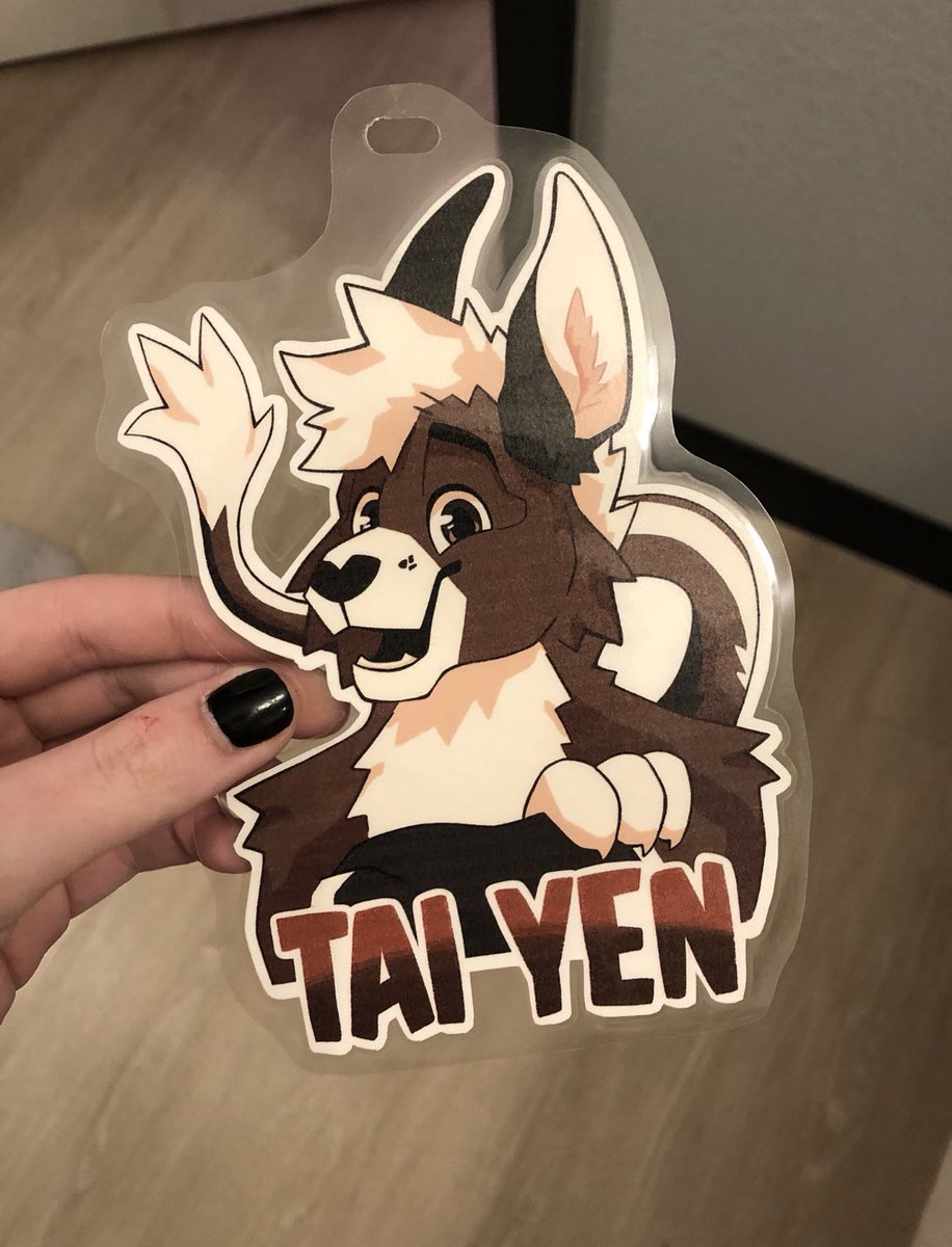 lamb_sawce's tweet photo. super thankful to @cheetah_tai and @ChimeraChance for my first ever badge commissions! these were so much fun to make and i’m very pleased with the results :3c catch them both at #FWA and be sure to say hi! #furry #furryart #furryweekendatlanta #furrycommission #fursona https://t.co/uGDX2PFCaD