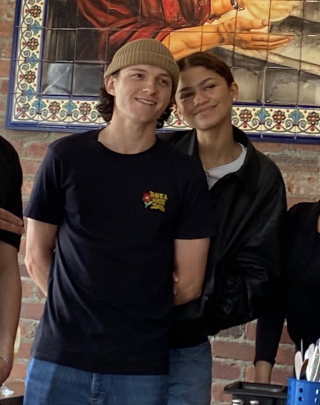 Zendaya Updates on Twitter: "Zendaya & Tom with fans today in Boston