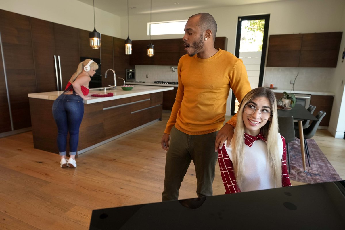 kay carter, delilah day and musa phoenix in answer #2250786
