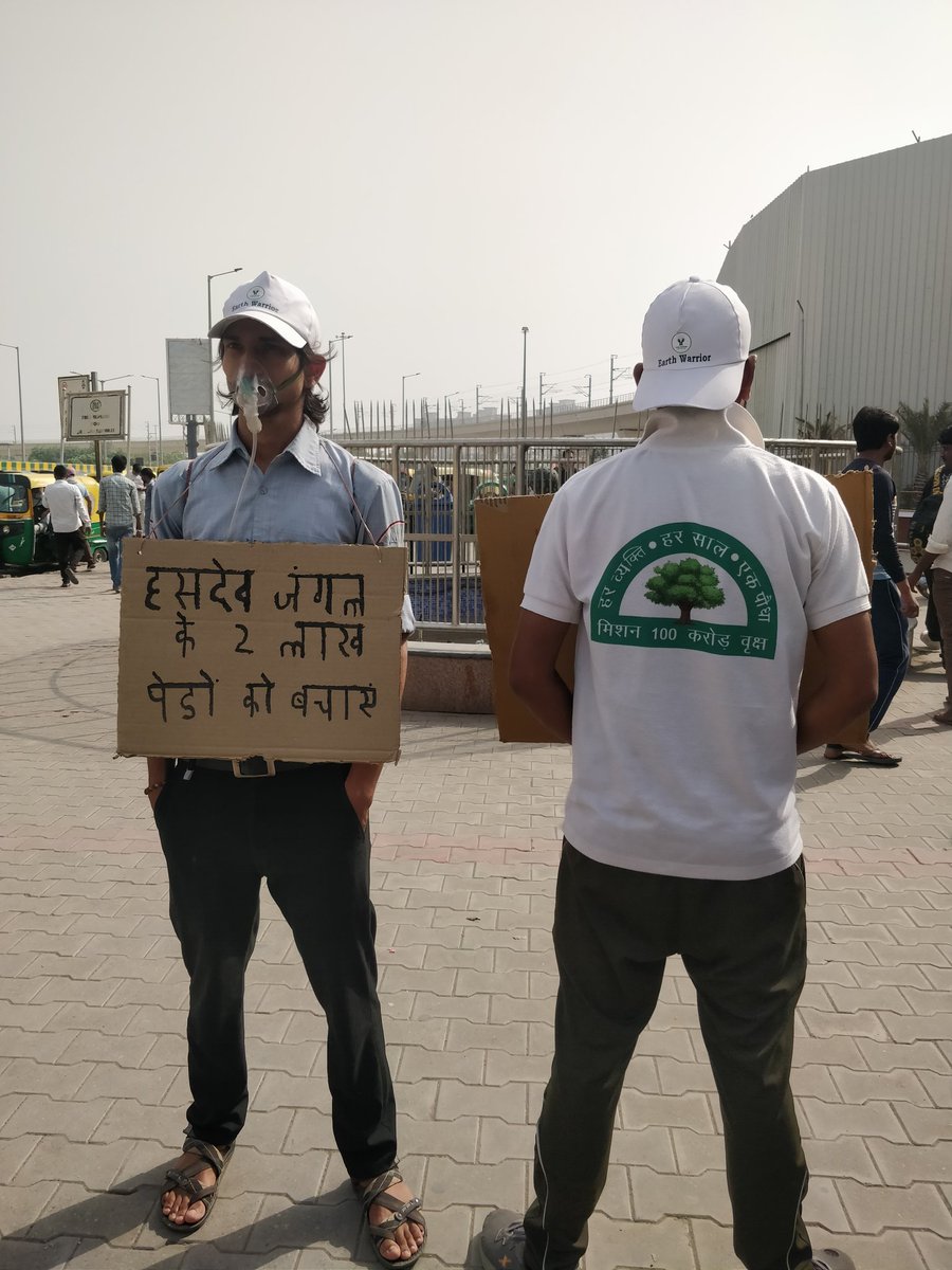 Atultalks77's tweet photo. Don’t cut trees. They provide us with oxygen and clean air and help us breathe. #SaveHasdeo @Earthworri1 https://t.co/Yn7o8TFVa8
