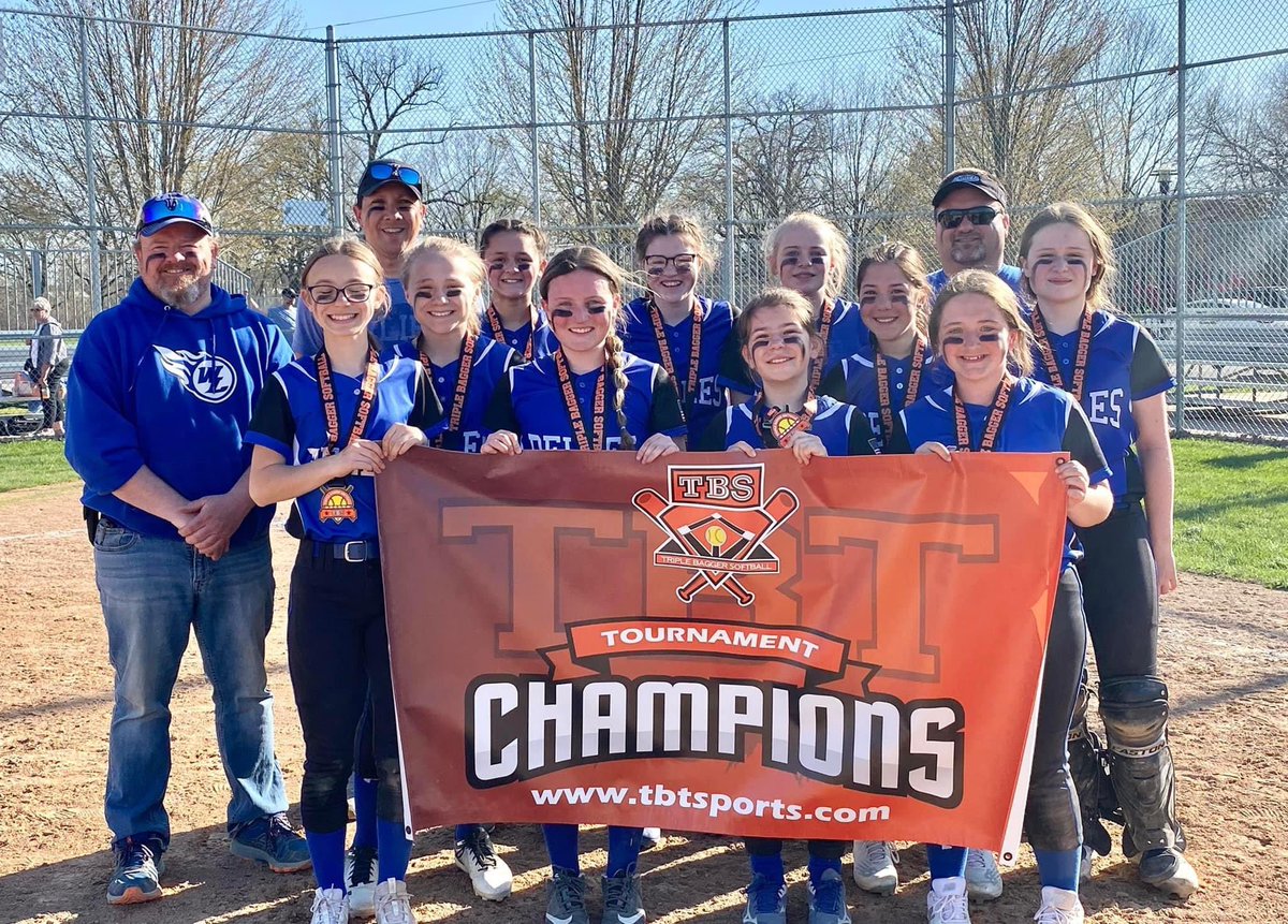 NormHarned's tweet photo. 12u WL Belles Softball takes 1st place in Waterloo today. Allowed only 2 runs all day and lots of fun was had. Even had 3 legit in the park home runs today. https://t.co/QxyRFNvtvm