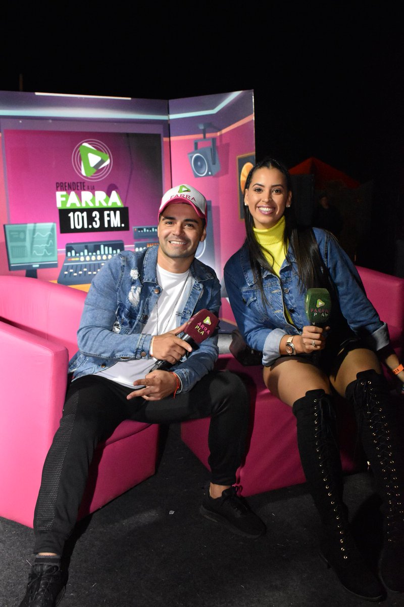 FarraPlay's tweet photo. Hugo Barrios y Yani Arguello te acompañan desde el #EspacioIdesa con el #WorkFest 2022 🤩🔥

Prendete a la 101.3 FM #Farra https://t.co/0tYElyhFRi