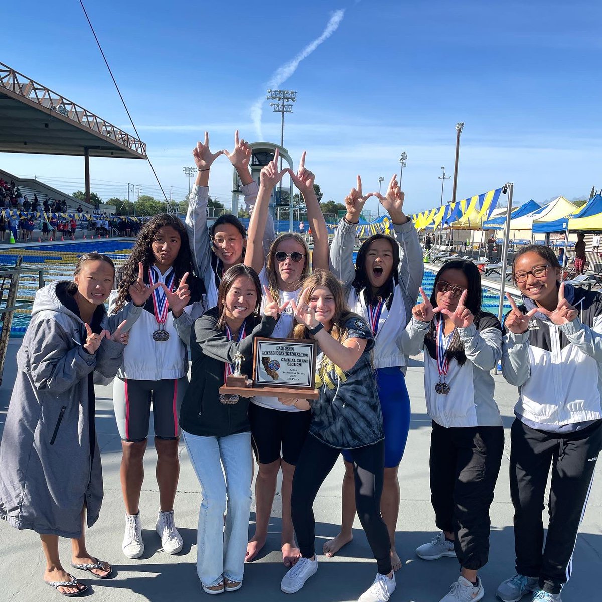 AMHSAquatics's tweet photo. 3rd place team finish at CCS for the girls team! https://t.co/cDYoxN1nbh