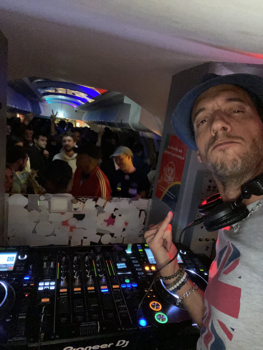Tchatcheman's tweet photo. Ground Control Forever 👌🙏 #groundcontrolparis #paris #housemusic #dj #djlife #djset #letthemusicplay #allnightlong #thebestisyettocome #dontkillmyvibe https://t.co/BixRQuIntR