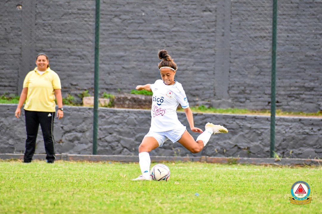 resiscfem's tweet photo. •Categoría Primera•✅✨

📸Imágenes del compromiso ante el Club Sol de América🔺💪🏽

#vamosresi #vamosceleste #lacelestemipasión https://t.co/Pg77RAoHF8