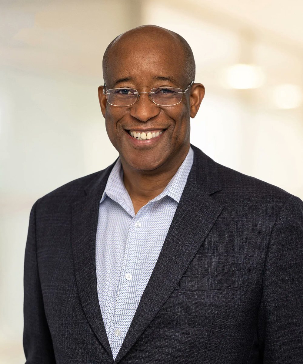 Santa Cruz County bank recently hired Maxwell Sinclair as their Chief Risk Officer and Executive Vice President. santacruzworks.org/news/santa-cru…