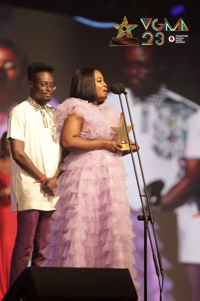 GHMusicAwards's tweet photo. Gorgeous @OhemaaMercy receiving her award on Best Gospel Song Of the Year 

#VGMA #VGMA23 https://t.co/GHtfLBSQpy