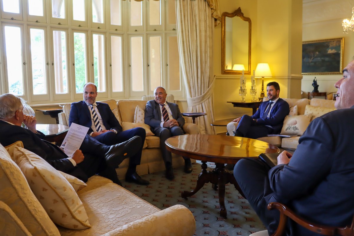 Thank you @GovHouseWA and the Hon Kim Beazley AC for hosting us last week. It was wonderful to be able to follow up the Governor's visit to Henderson earlier this year with an in-person update.

Read more via govhouse.wa.gov.au/government-hou…