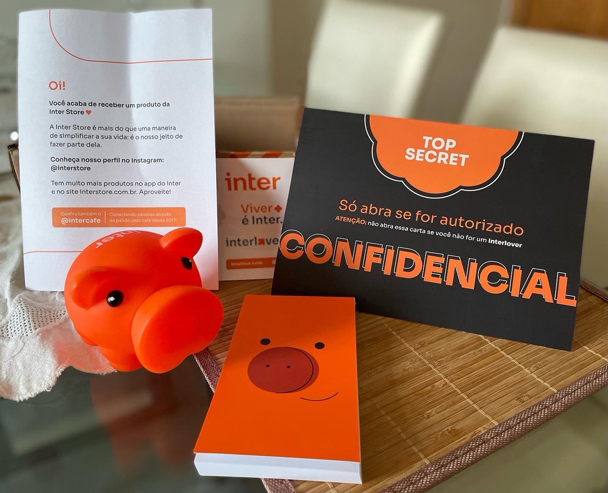 rafaelovilela's tweet photo. Recebido de sábado! Obrigado @bancointer , @interstore , @intercafe , @interpig … simplesmente sensacional receber este presente em pleno sábado! Valeu Banco Inter! 🧡 #bancointer #interstore #intercafe #interpig #souinterlover https://t.co/AmWhT6DdLb