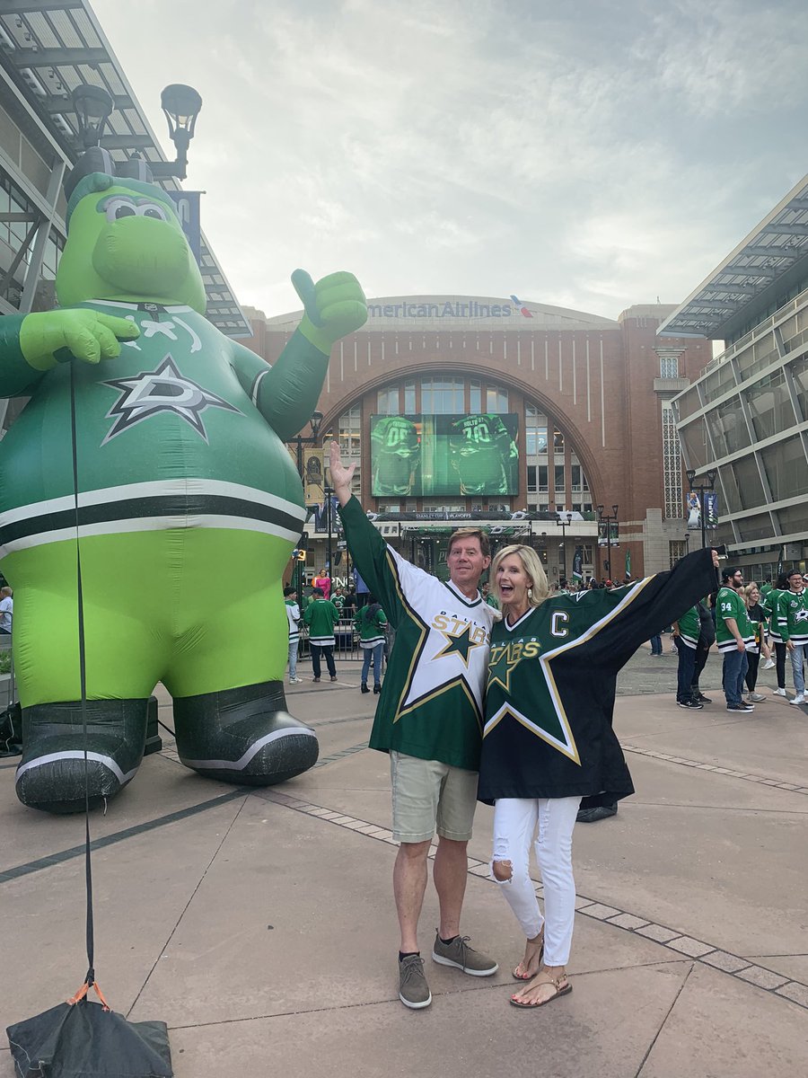 laurentaylor_5's tweet photo. @DallasStars @7eleven Go stars!!!! https://t.co/z6DA34nlER