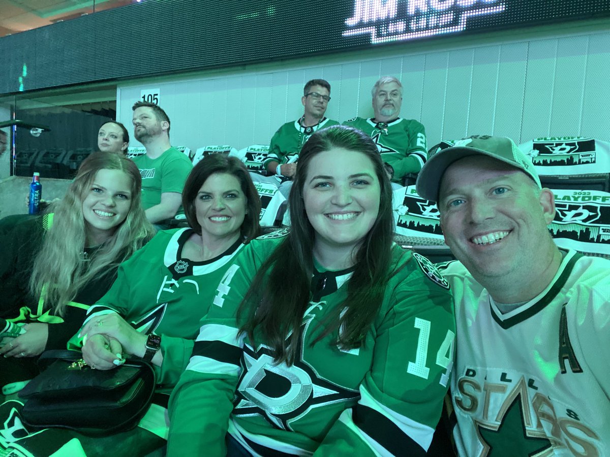 cdbeard's tweet photo. Let’s go Stars!! #TexasHockey https://t.co/HvbRJ0KrNU