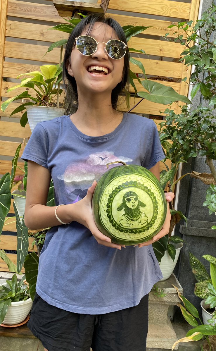 kw8726's tweet photo. Here is my submission for LaidBackLlamas Art Contest.
In case if you dont know, its a Watermelon 🍉 🍉 🍉 
@LaidBackLlamas 
#LBLArtContest #LBL #LadyLlamas https://t.co/xy2L3JATfM