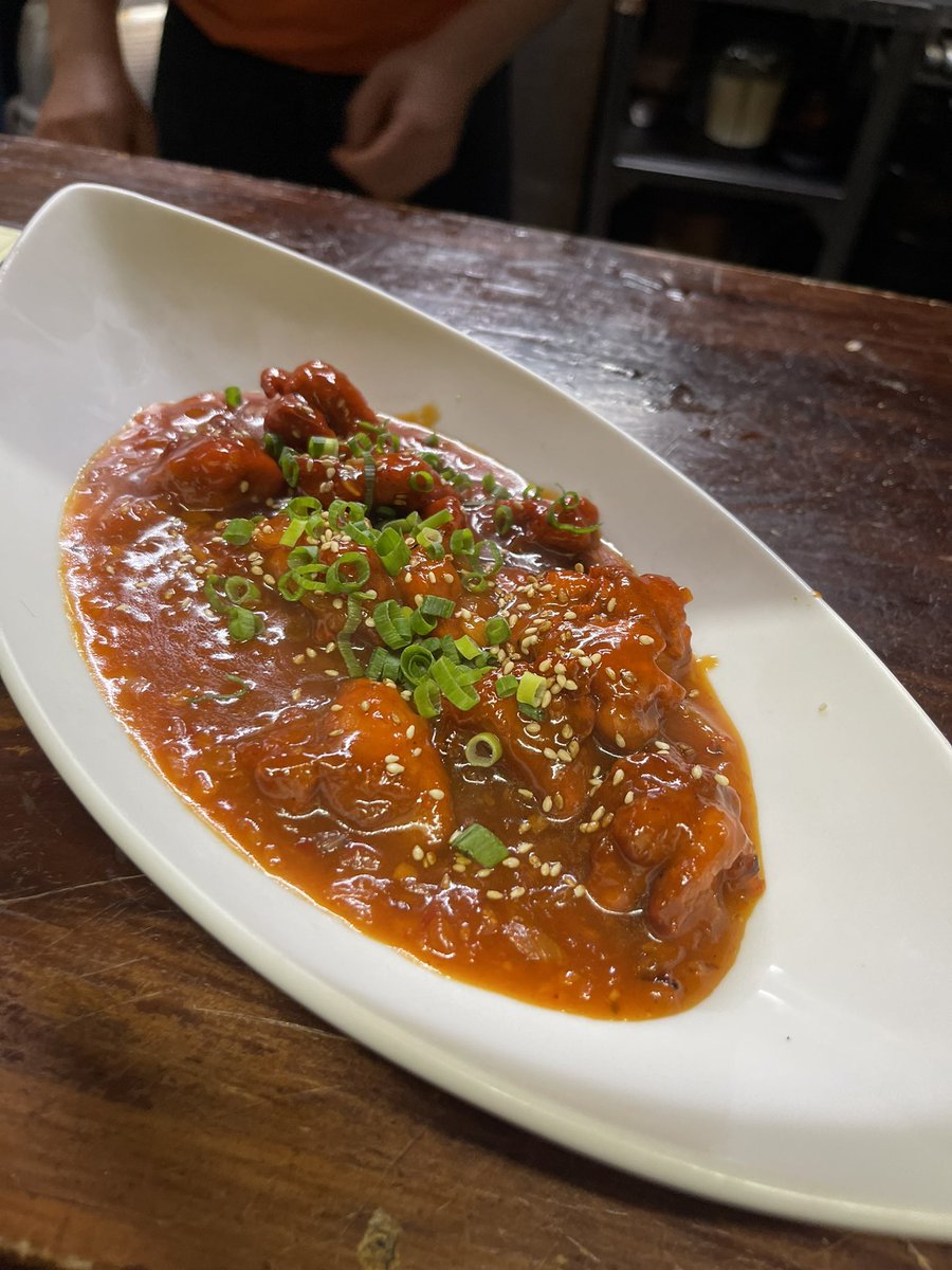 LamaDining's tweet photo. ラマからのご挨拶,
——フライドチキンあんかけ—
——Deep Fried Chicken Ankake—
#eatwithadlama #ADLama #インド料理ラマ #チキンあんかけ #鷺宮ラマ #井草ラマ #スパイス #幸せな休日 #チキンあんかけスパ #カレー #ナン #カレーナン #カレーナン店 #StopPutin #StopPutinNOW #peace #love #noviolence https://t.co/Hksz0j4c7c