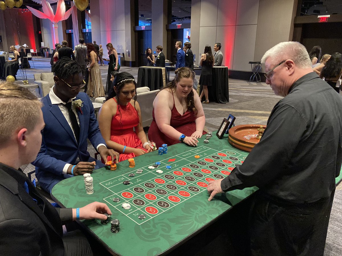 RockHillProm2024 tweet media