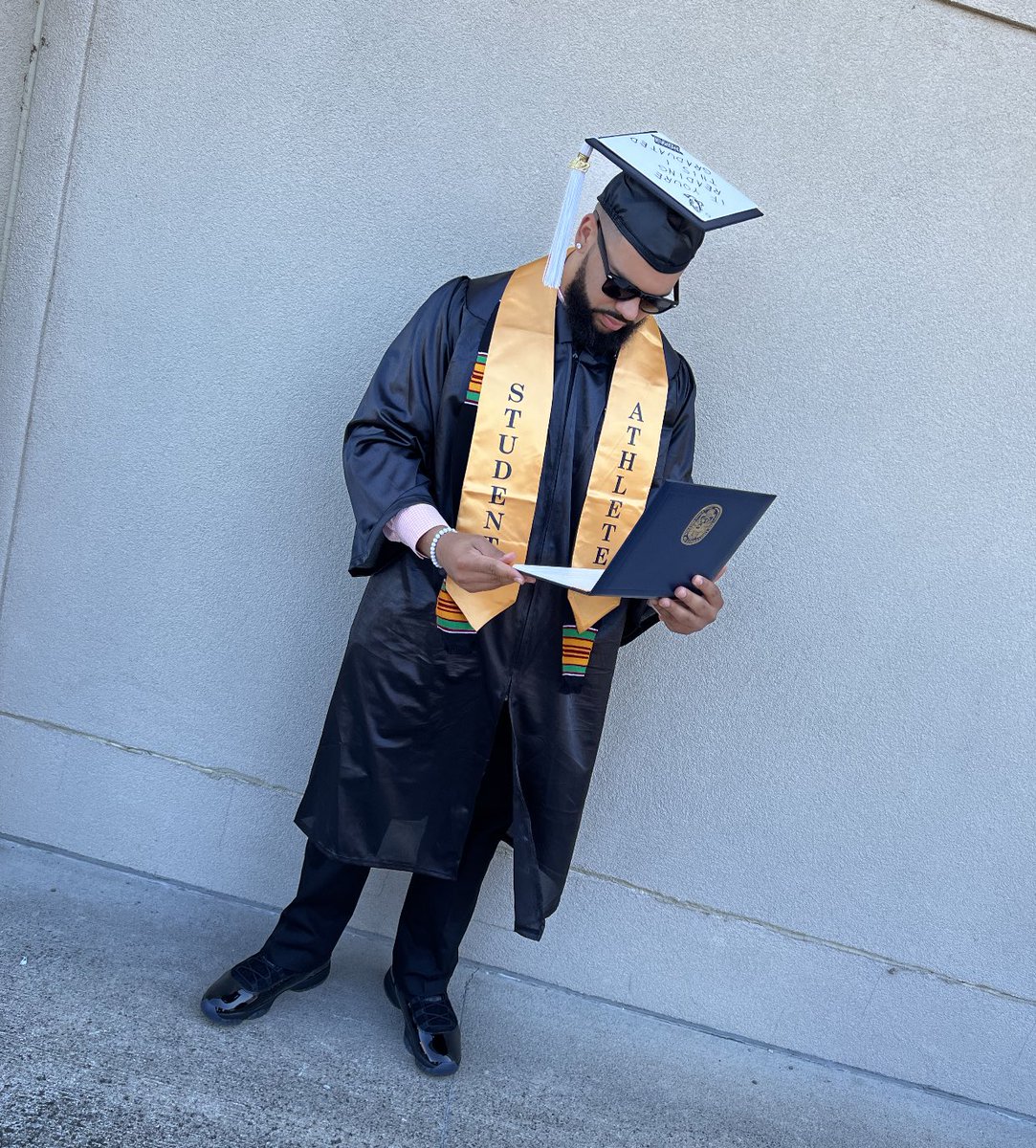 Devan Rogers tweet media