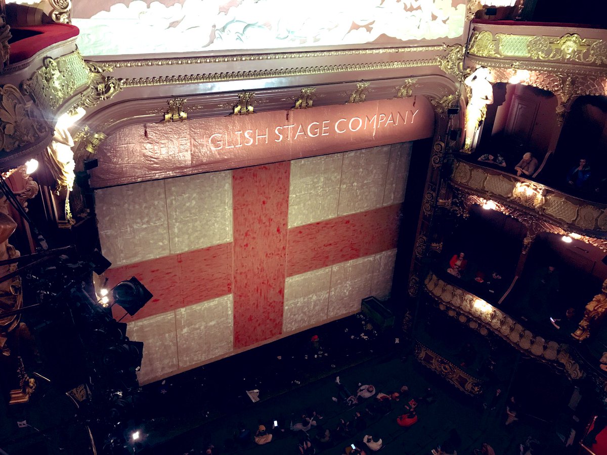 Not one botty left on its seat 👏👏 Incredible #JerusalemThePlay #markrylance