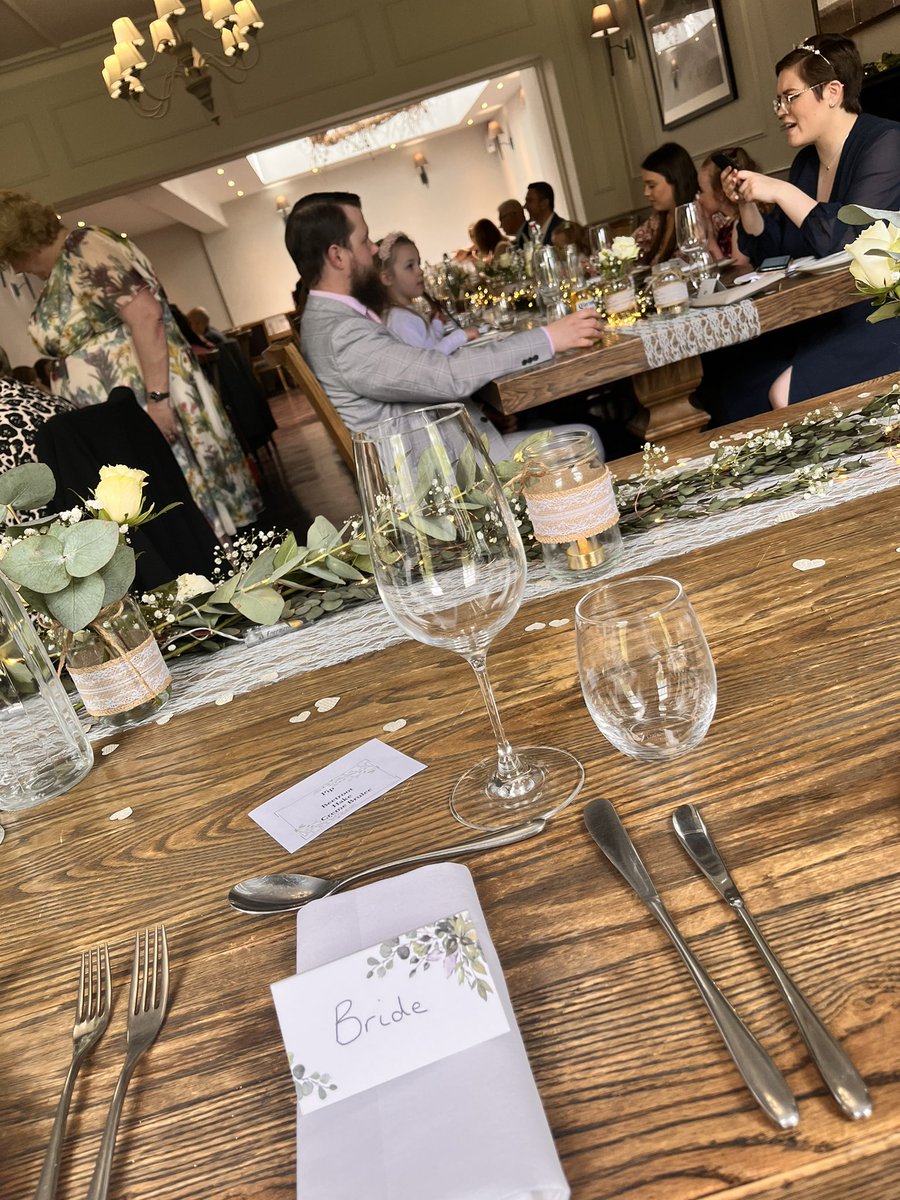 pipheaney's tweet photo. i got MARRIED?!?💍 https://t.co/QvDvHoKmWd