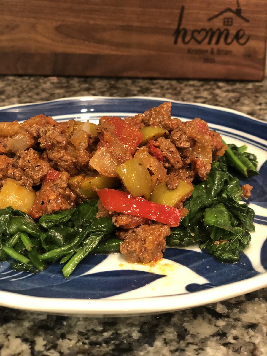 twc_kristen's tweet photo. Are you kidding me with this Beef Picadillo recipe?!!! ๐คค๐คค Thank you to @maxlugavere for this one! If you want to eat like a genius, you need the #geniuskitchen cookbook. ๐ฉโ๐ณ #imsofull #foodie https://t.co/7VyuewOBZ3