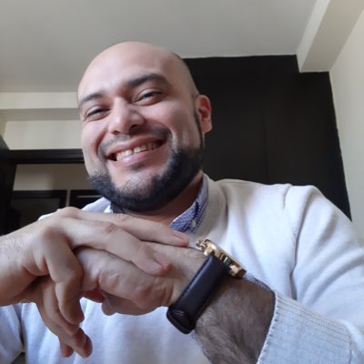 storres09's tweet photo. #NewProfilePic https://t.co/vzJITXCBz1