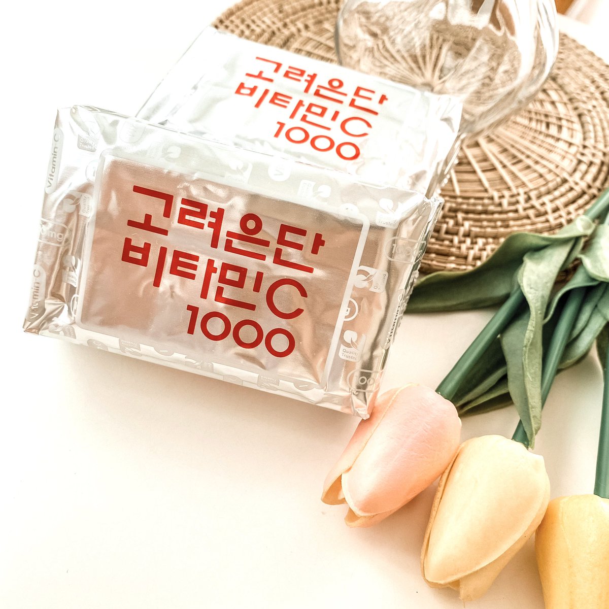 Praew_skin's tweet photo. ‼️‼️เท ราคาทุน ‼️‼️Eundan vitamin c 1000mg
1กล่อง=60เม็ด

วิตามินซีอันดับ 1 ของเกาหลี ลดการเกิดริ้วรอย ป้องกันหวัด ภูมิแพ้ ช่วยผิวขาวใสขึ้น ผิวอ่อร่า ขาวใส ชะลอวัย ต่อต้านอนุมูลอิสระ

💵 150฿ (จากราคา 190฿) 

#วิตามินซีอึนดัน #วิตามินเกาหลี #วิตามินซี #สกินแคร์เกาหลี #อึนดัน https://t.co/Ap8dBAJwfm