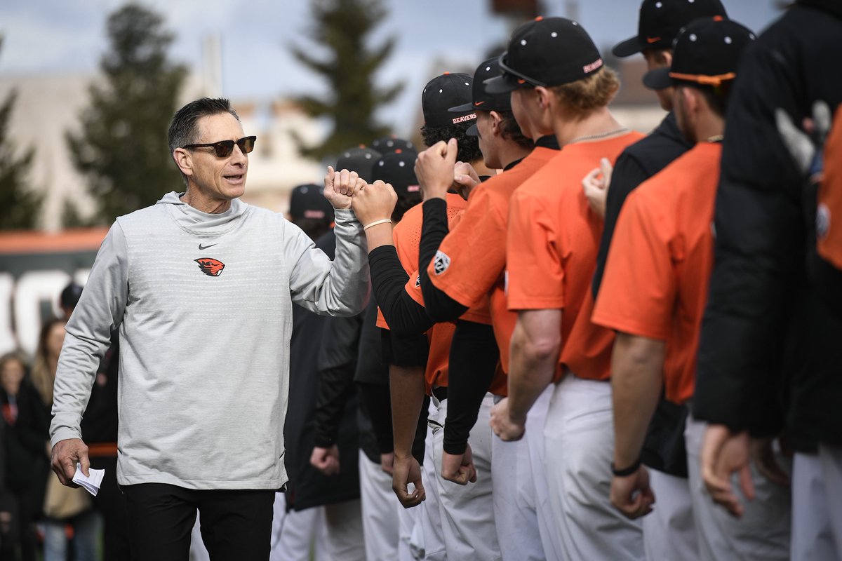 BeaverBaseball's tweet photo. Celebrated a Legend today.

- Three National Championships
- Six trips to Omaha
- 900 wins
- Five-time National Coach of the Year

Thank you Coach Casey.

#GoBeavs https://t.co/QBpgcHlAa8