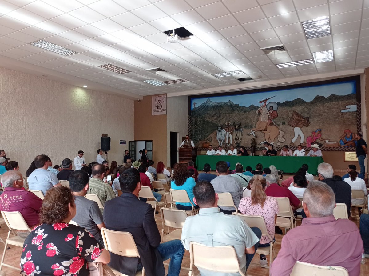 RubenVazquez_'s tweet photo. #JuntosPorJalisco

Reunión con Asociaciones y Organizaciones de la Sociedad Civil de #CiudadGuzmán

@DrCarlosLomeli https://t.co/3NSZVTA3zw