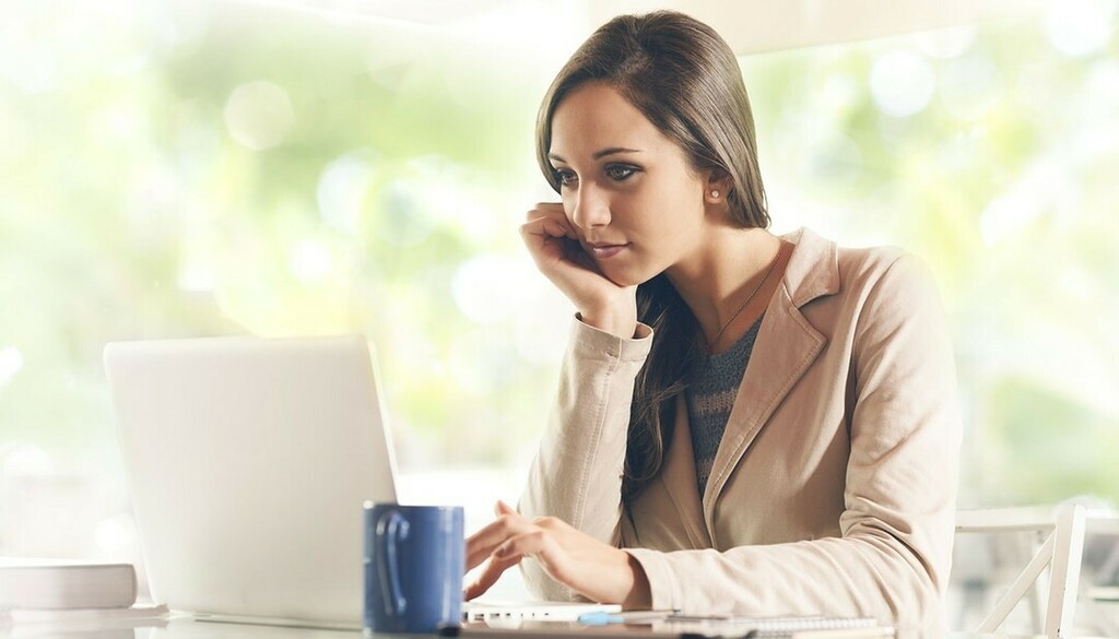 KENArevista's tweet image. ¿Crees que es el momento de comenzar a ligar con alguien luego de un largo tiempo estando sola?

Estos tips que te traemos son súper top, más aún si eres madre soltera y tu objetivo es comenzar de nuevo en el amor.

#kenarevista #kenatips #mujeresenaccion instagr.am/p/CdR0q9PMAyu/