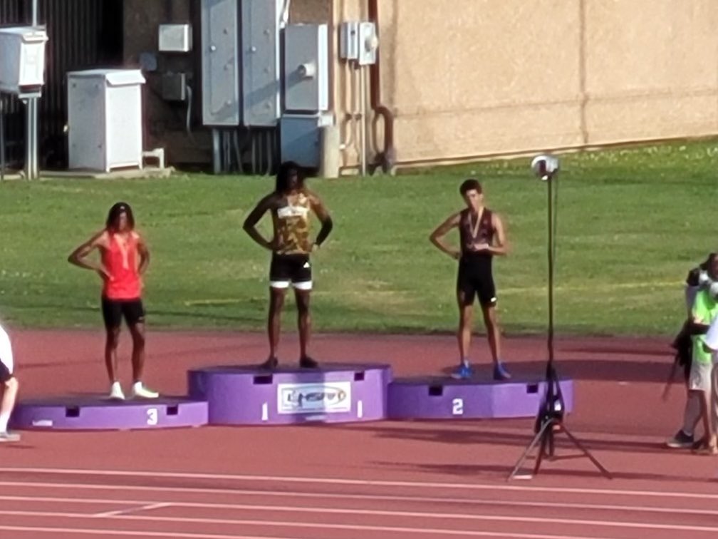 CSHSGators's tweet photo. Congratulations to Marquez Stevenson, State champion in the 400 and 2nd place in the 100!  #GoGators @CSHS_PTSA https://t.co/Nzka6aafEp