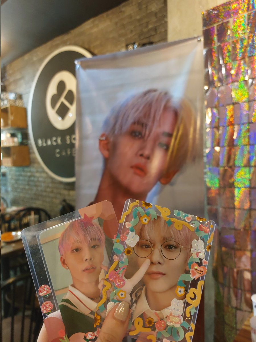 kimseunghunny's tweet photo. baehun pcs in baejin day 🥰 https://t.co/hWrAD52HQW