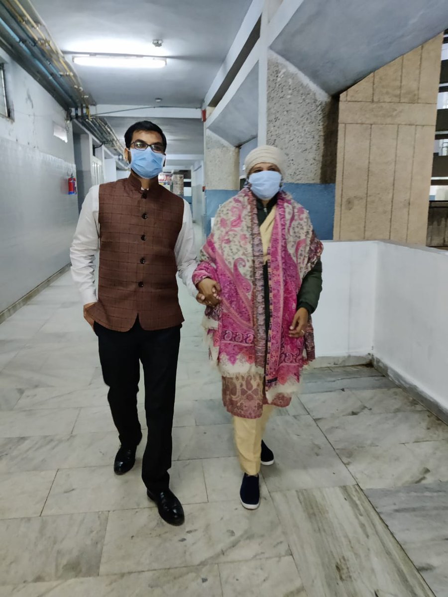 AnupamSharmaIFS's tweet photo. Victory against #Cancer
Mother-in-law diagnosed with Breast Cancer in Sept 2021, finally free from Cancer in May 2022 🙂
#HappyMothersDay2022 https://t.co/BRfoQ4wZjo