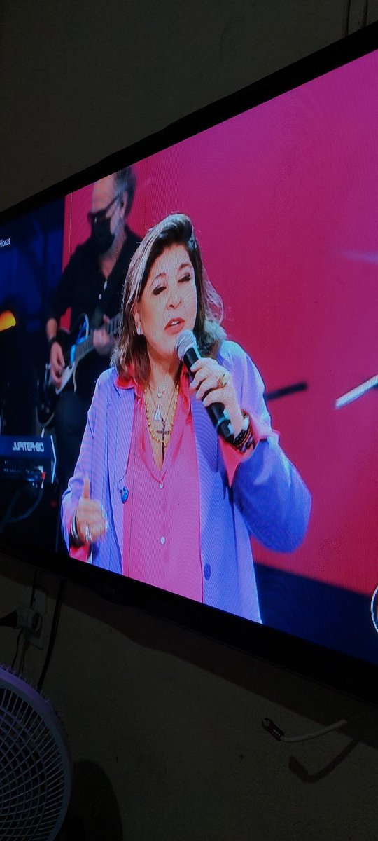 Roberta Miranda no altas horas. 😍
#Altashoras
