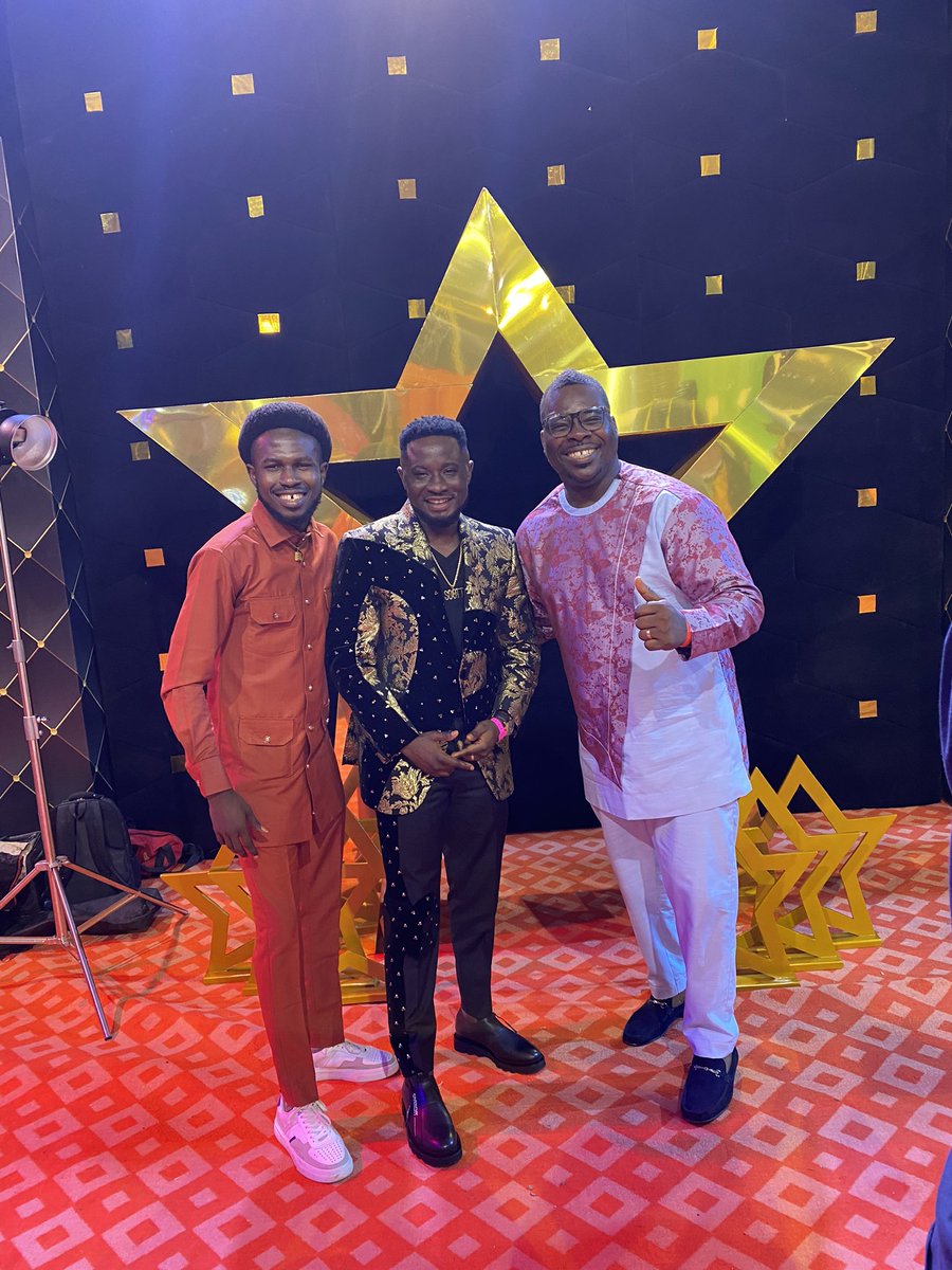 Psalm_one's tweet photo. Myself, @fififolson &amp; @scottevanszb #VGMA23 #VGMAonTV3 https://t.co/yaklAsQkg2
