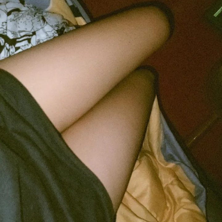 Desdesdest1's tweet photo. ไม่ได้ใส่กางเกงใน🤤
#รีทวิตส่งหี https://t.co/8JADEdbunX