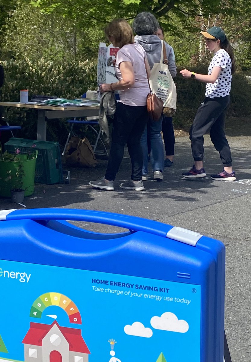 Kildare Community Energy (@claneenergy) on Twitter photo Well Kilcullen really is a #treasuretown …so many examples of local circular economy practices. Delighted to show how <a href="/EnergySavingKit/">HomeEnergySavingKit</a> can be used to see where more energy savings can be made in the home 🏡 🌎. Well done <a href="/ActionKilcullen/">KilcullenCommunity4ClimateAction</a> Well Kilcullen really is a #treasuretown …so many examples of local circular economy practices. Delighted to show how <a href="/EnergySavingKit/">HomeEnergySavingKit</a> can be used to see where more energy savings can be made in the home 🏡 🌎. Well done <a href="/ActionKilcullen/">KilcullenCommunity4ClimateAction</a>