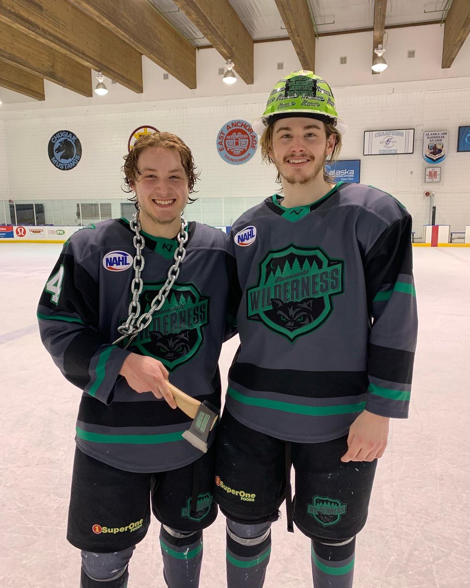 mnwilderness's tweet photo. After a tough loss last night, your Wilderness boys have turned it around tonight and beat the Anchorage Wolverines 7-2!

That means we’ll be playing in Anchorage again tomorrow night @ 8 PM!

Congrats to Bryce Howard on the Player of the Game and to Max Ruoho on the Hard Hat! https://t.co/ymtDZDS9WK
