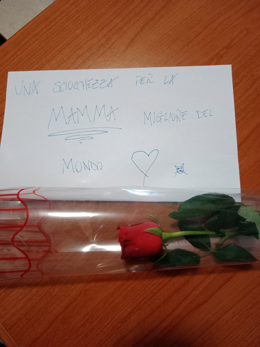 teresa_riccardi's tweet photo. La mia #festadellamamma ...
Cor e mamm 😍😍😍
#buonadomenica #8mag https://t.co/piBzo9ILVy
